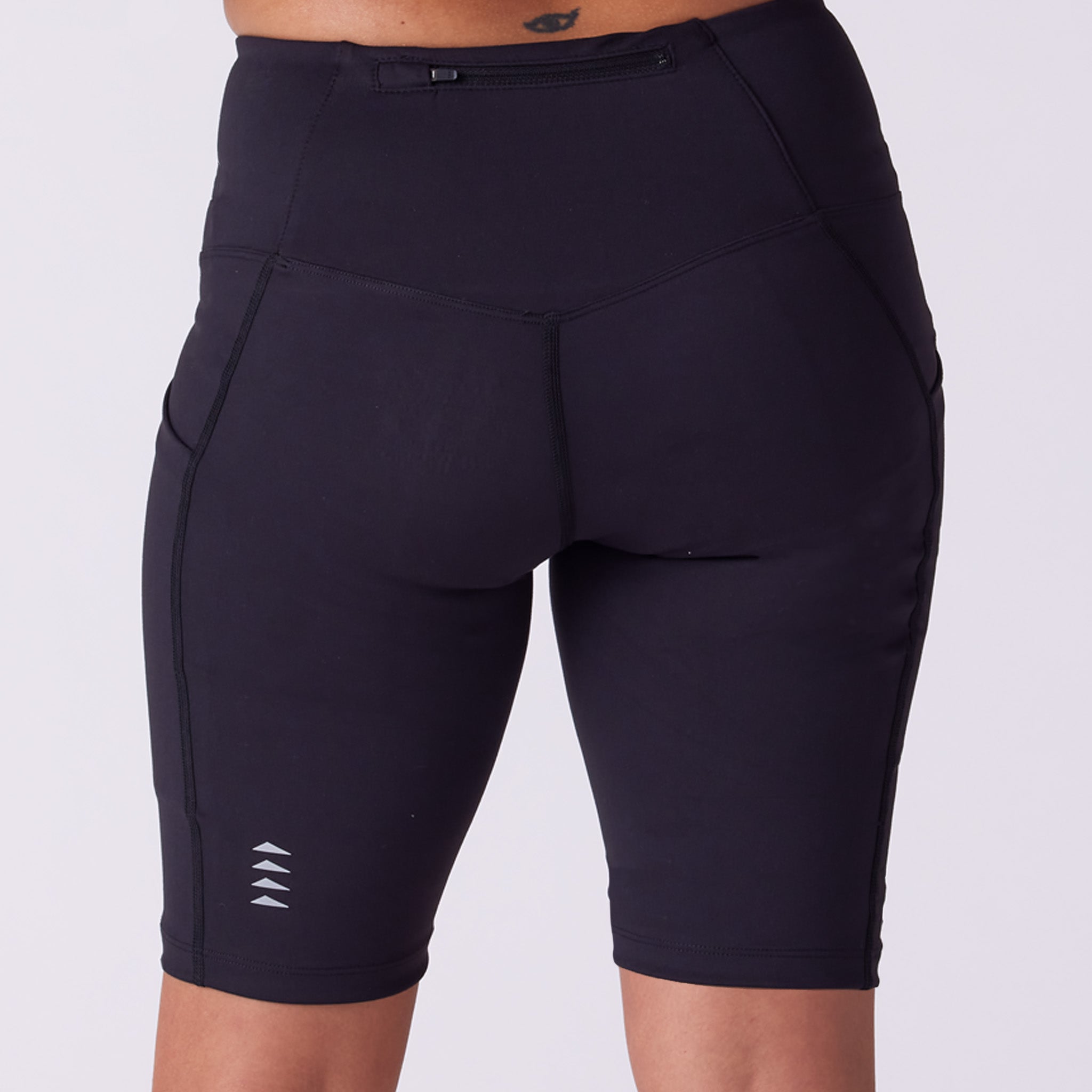 Women's Fly 8" High Rise Fit Short - Black