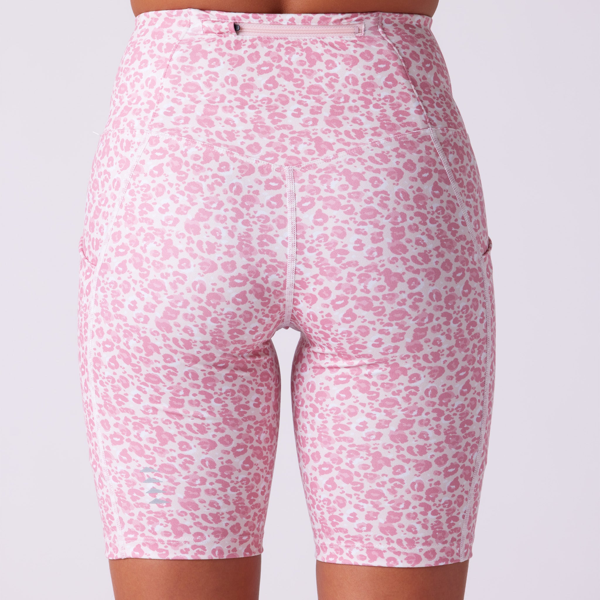 Women's Fly 8" High Rise Fit Short - Leopard